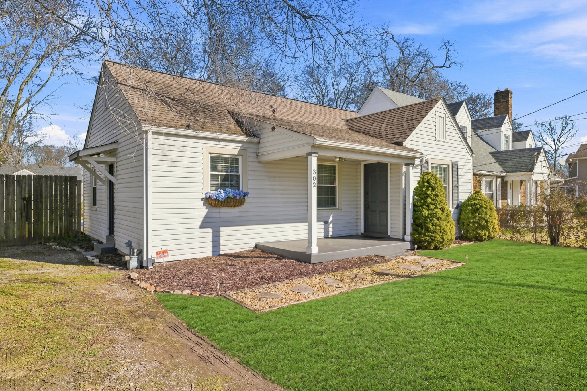 302 Antioch Pike