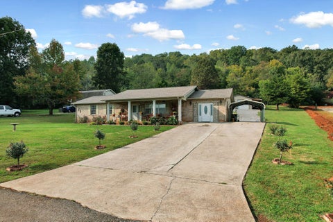 Photo of 161 Ogle Drive, Sweetwater, TN 37874 (MLS # 3622067)