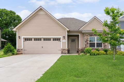 3608 Stormy Ln Rockvale TN 37153