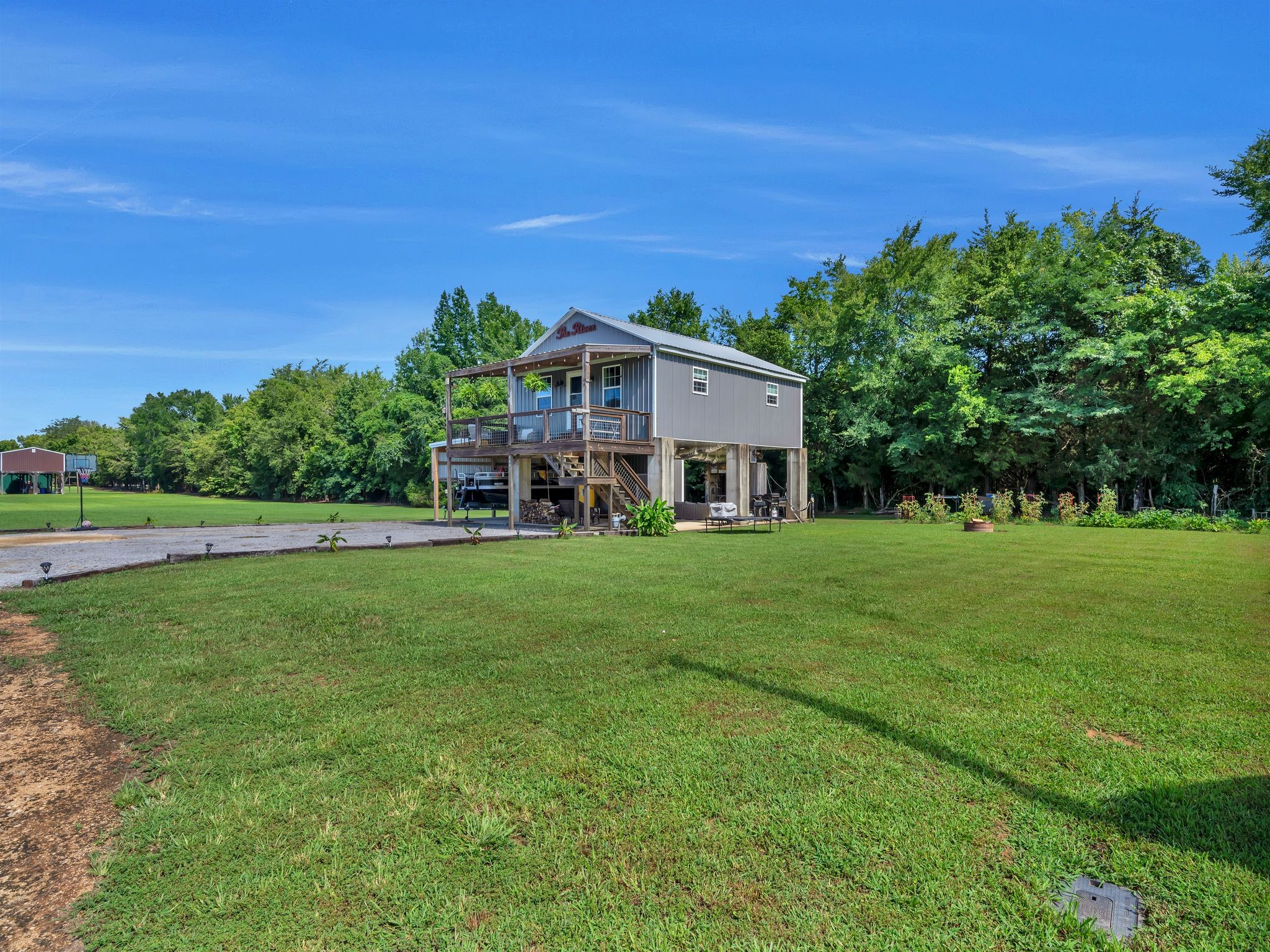 168 Mackin Rd