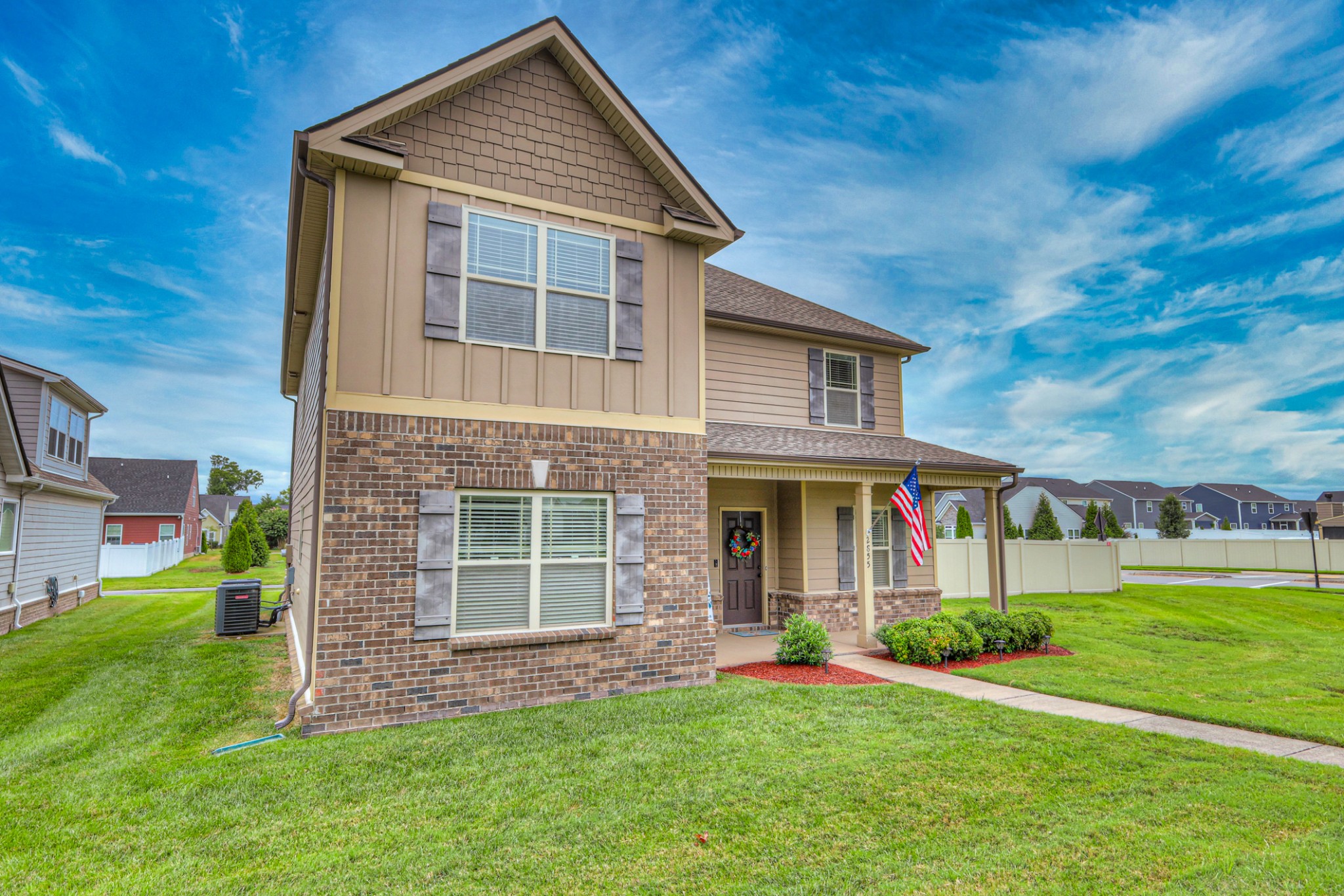 2855 Cason Ln