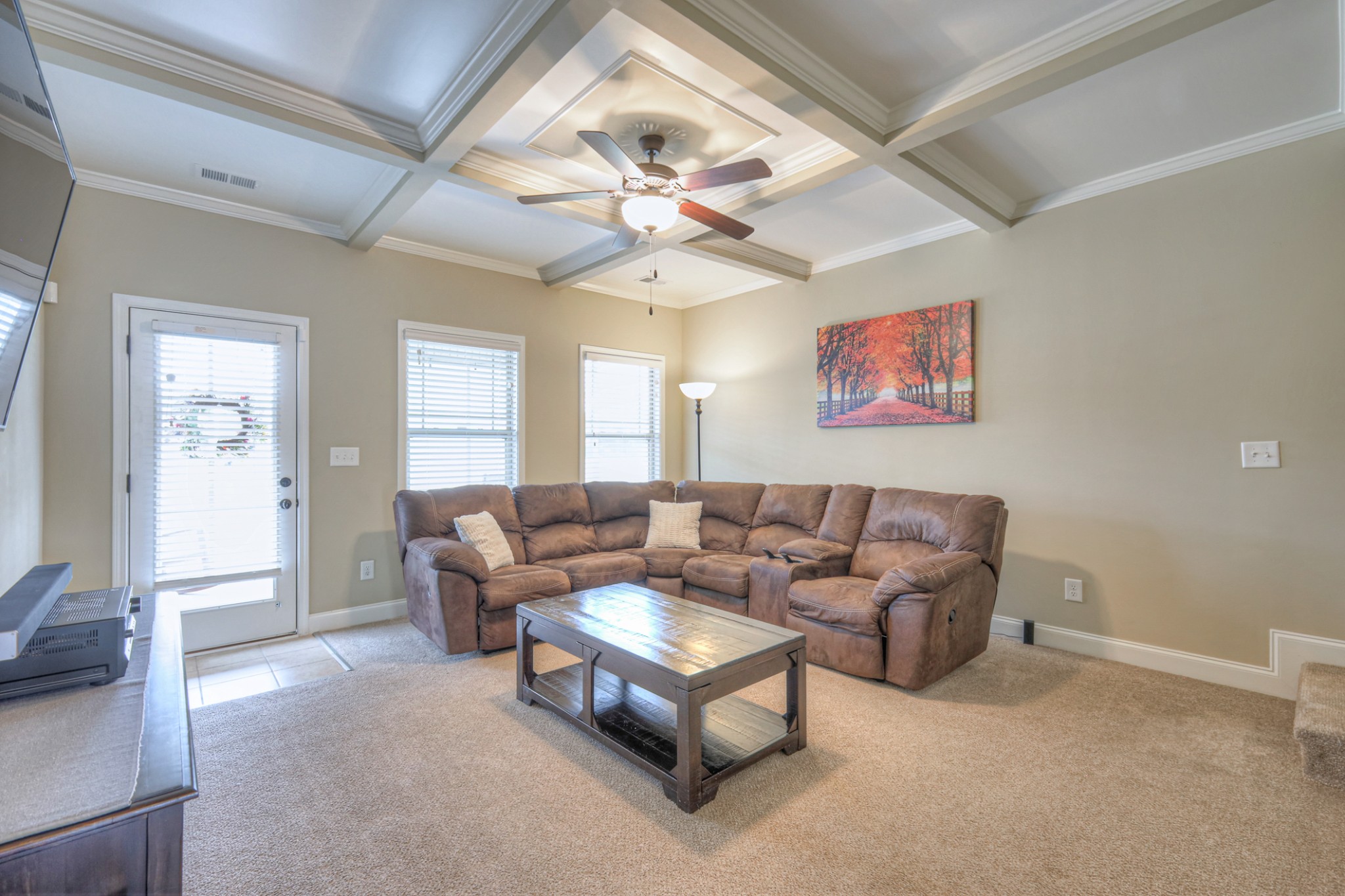 2855 Cason Ln
