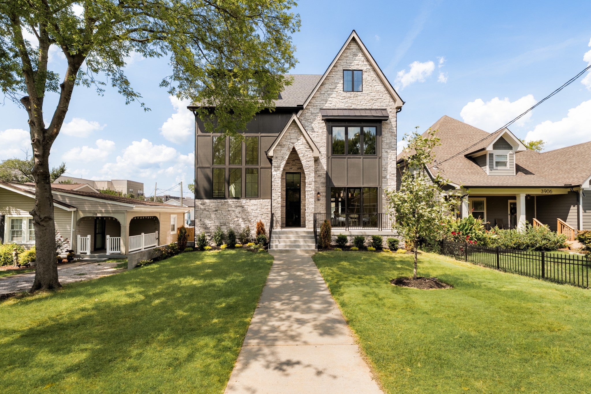 5-bed listing at 3908 Elkins Ave, Nashville