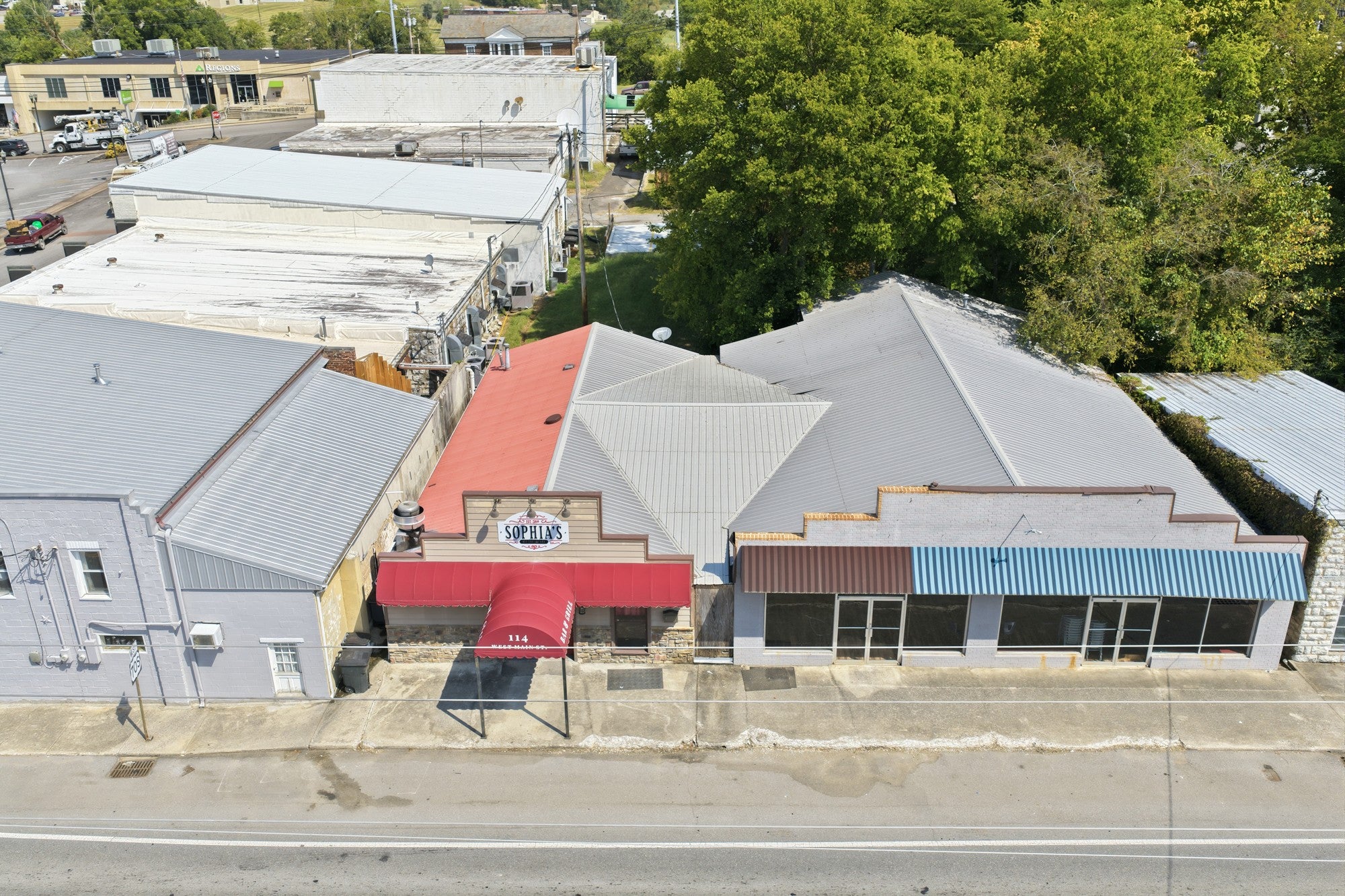 110 W Main St