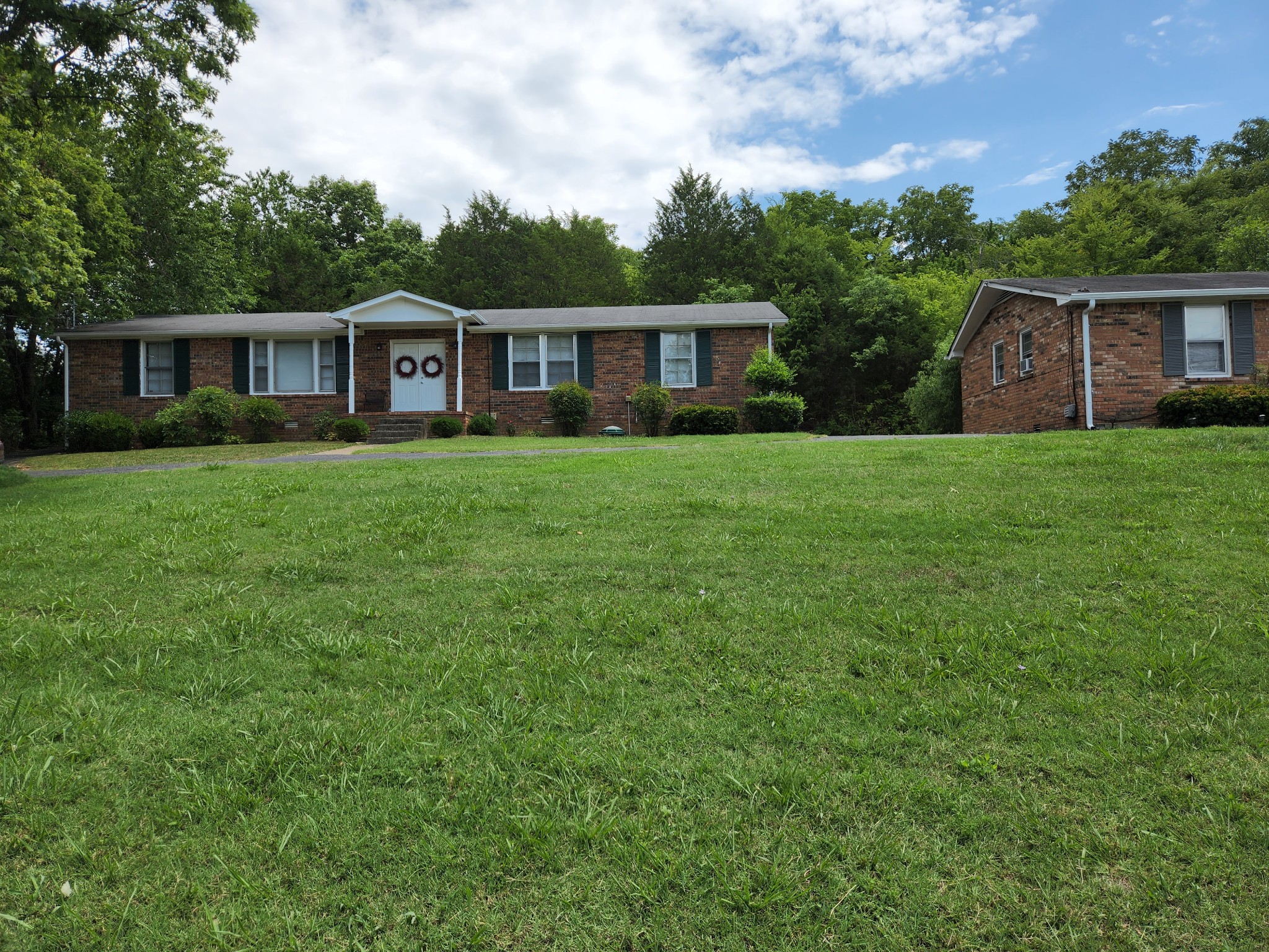 1008 Center Point Rd A-B