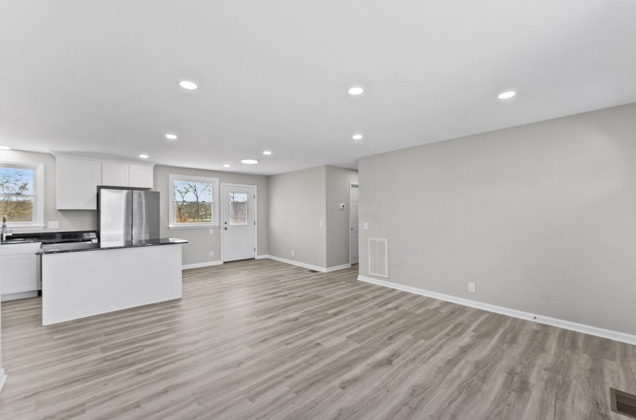 600 Lane Ct