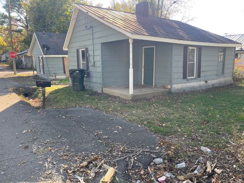 2077 Bessie St Springfield TN 37172