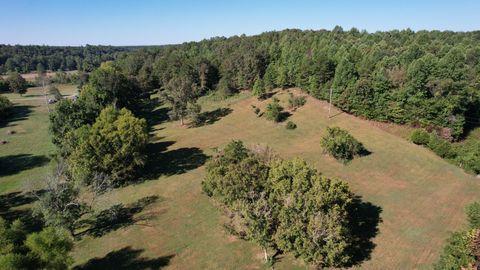 446 Grinders Creek Rd Hohenwald TN 38462