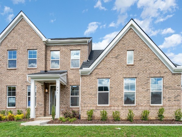 464 Tomlinson Pointe Dr