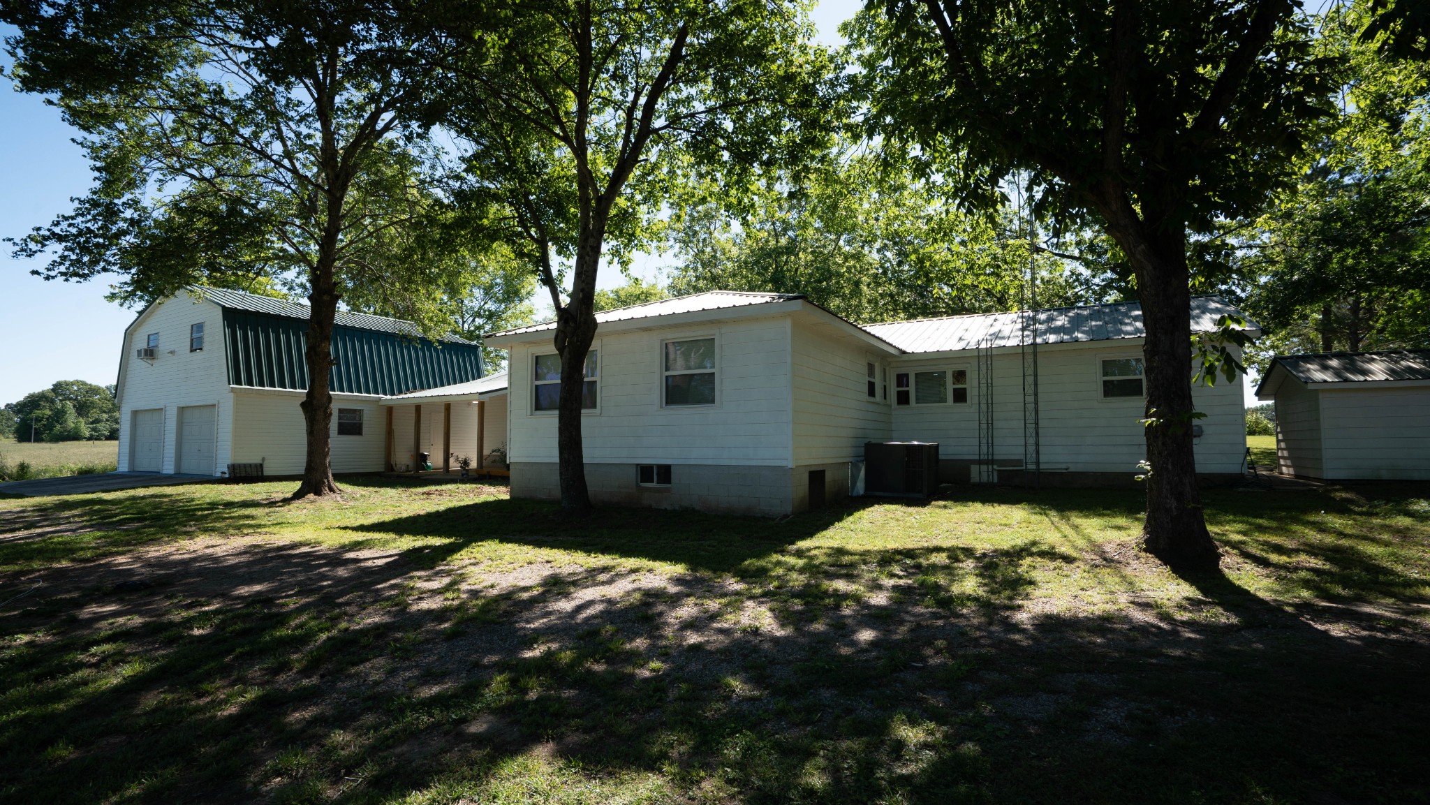 5780 Berry Rd