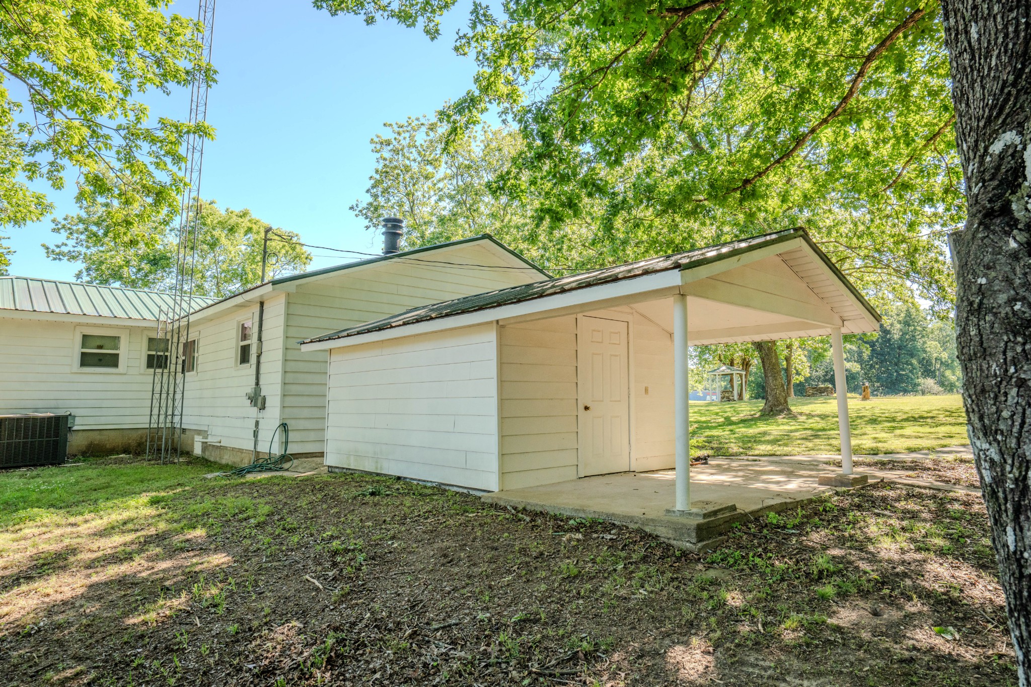 5780 Berry Rd