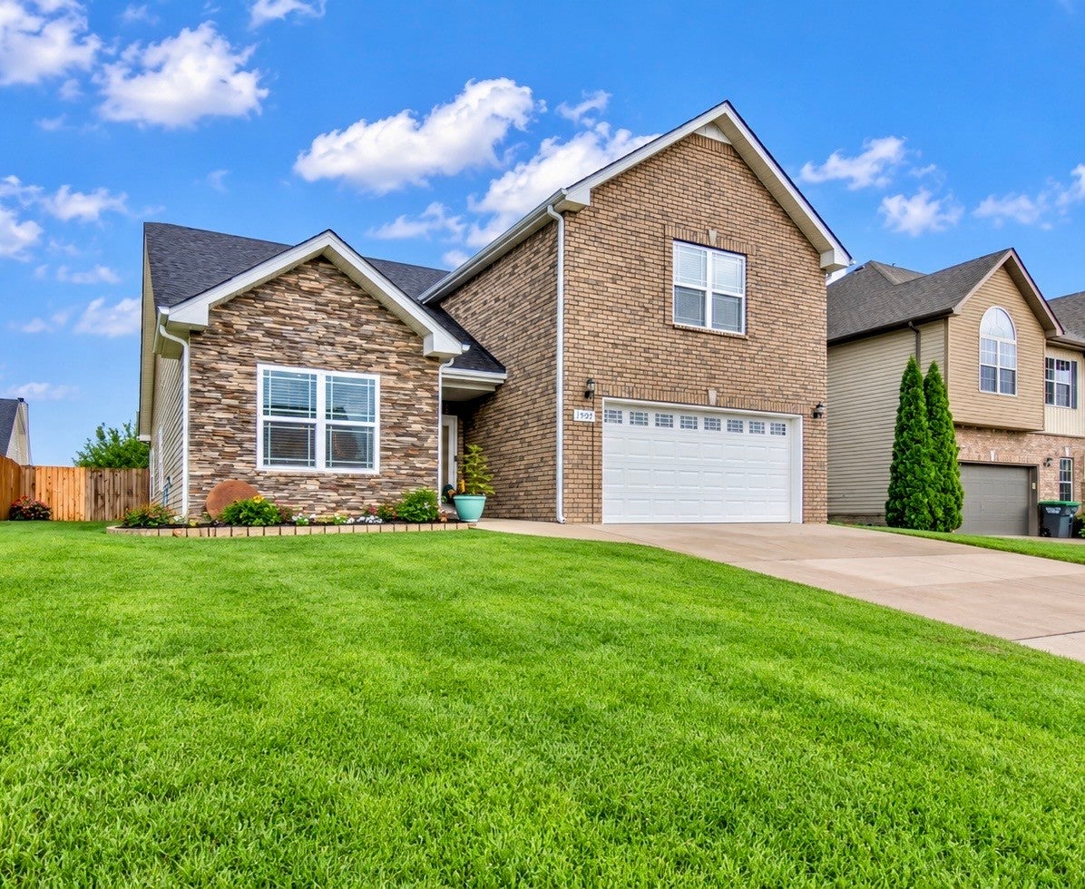 1907 Sunset Meadows Way