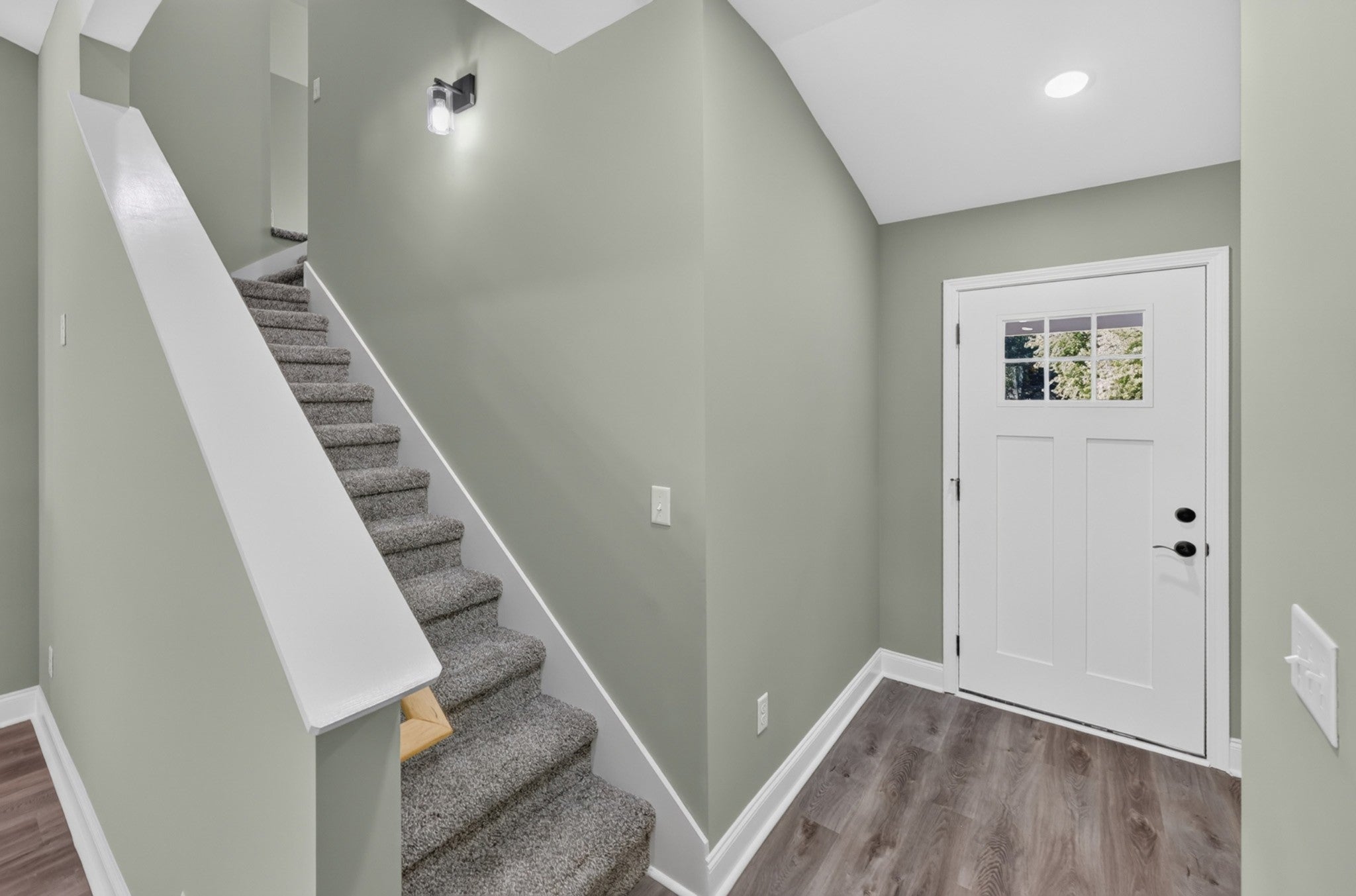 139 Neal Ave