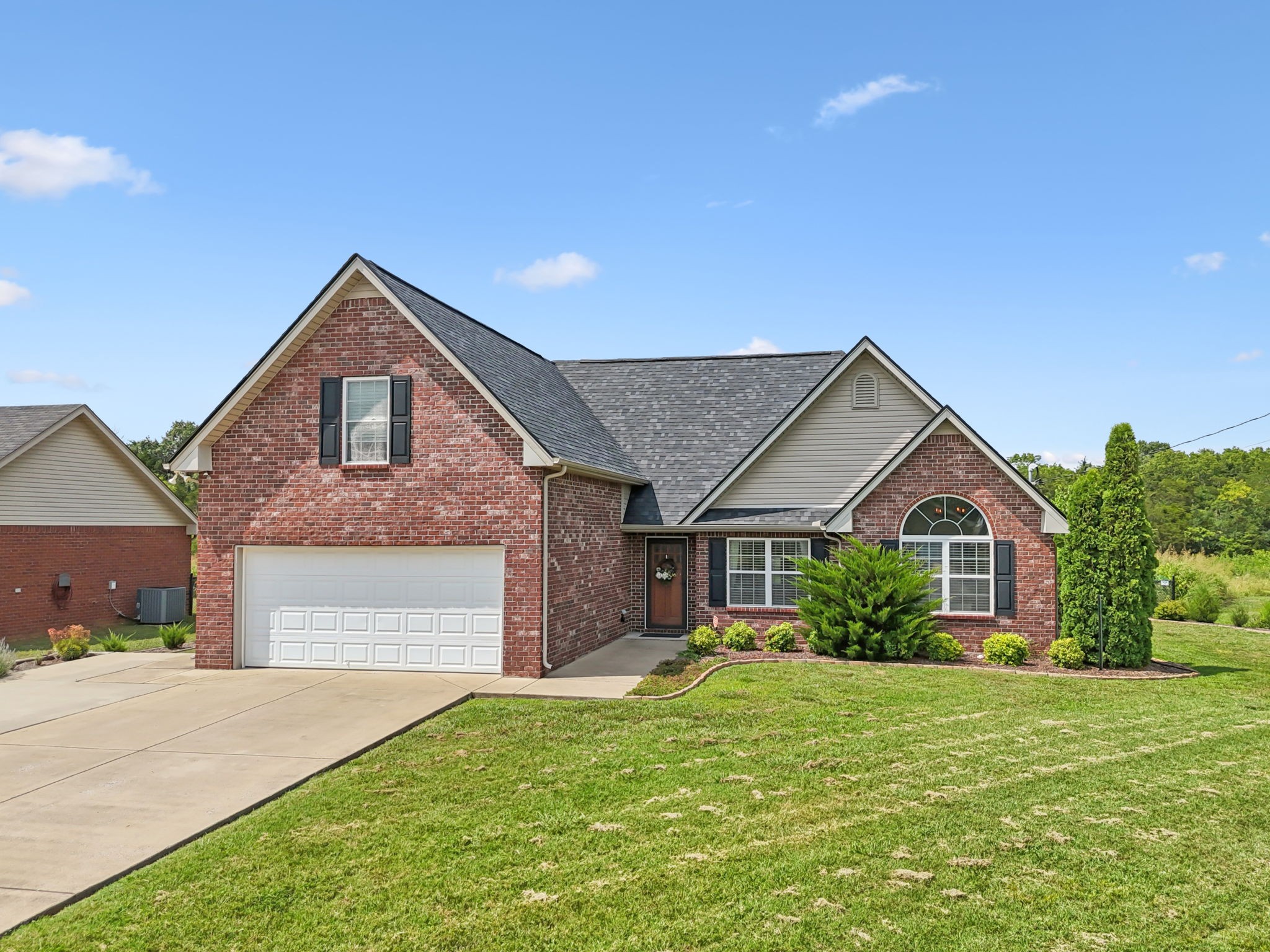 2717 Ridgewood Dr