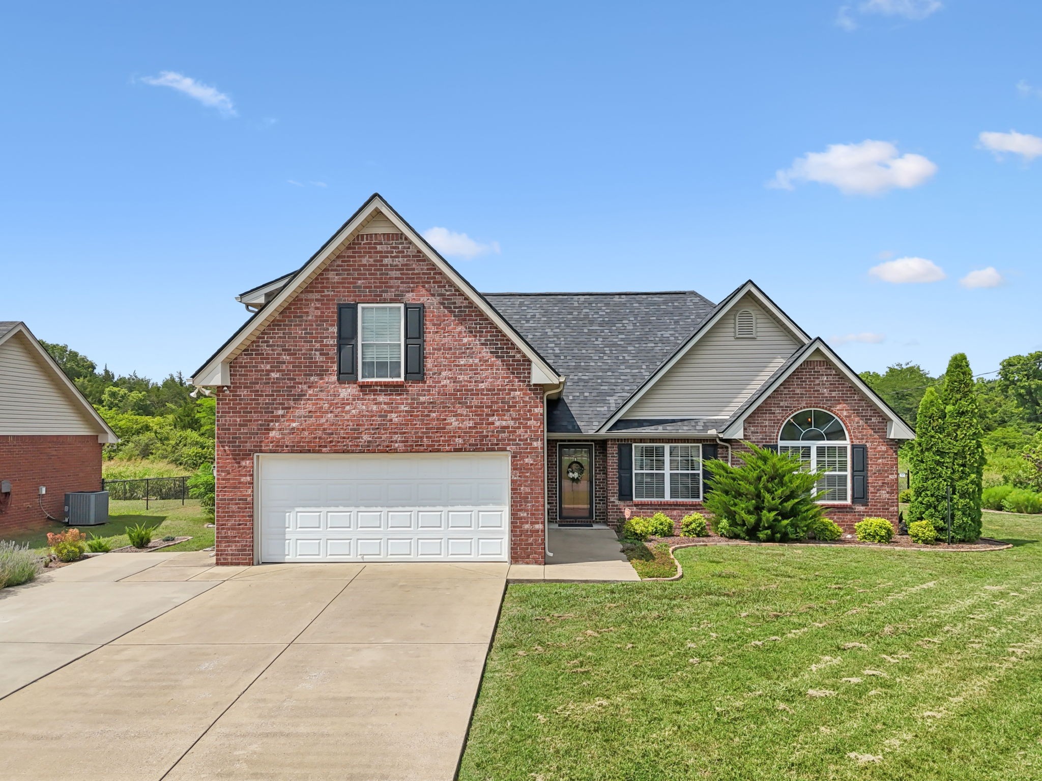 2717 Ridgewood Dr