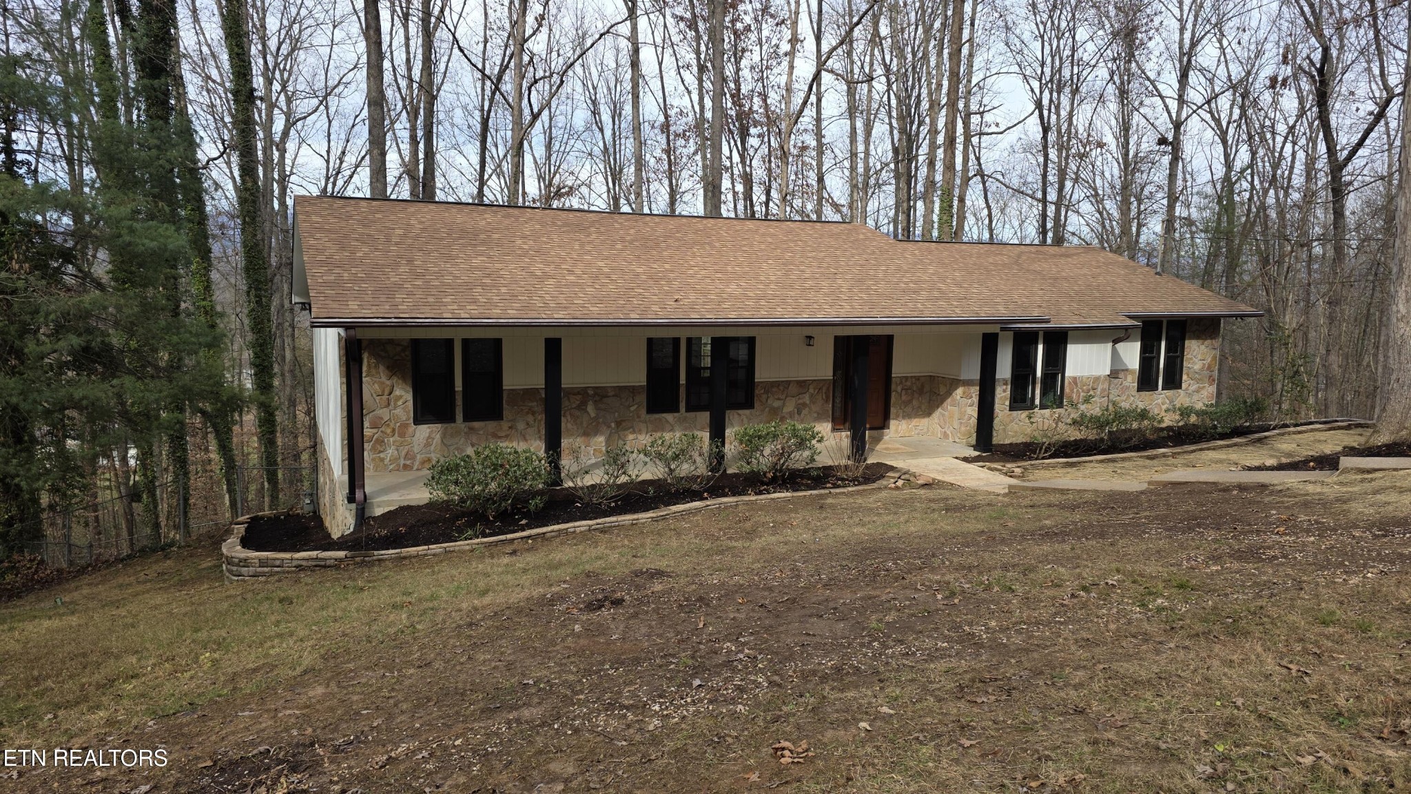 1135 W Outer Drive