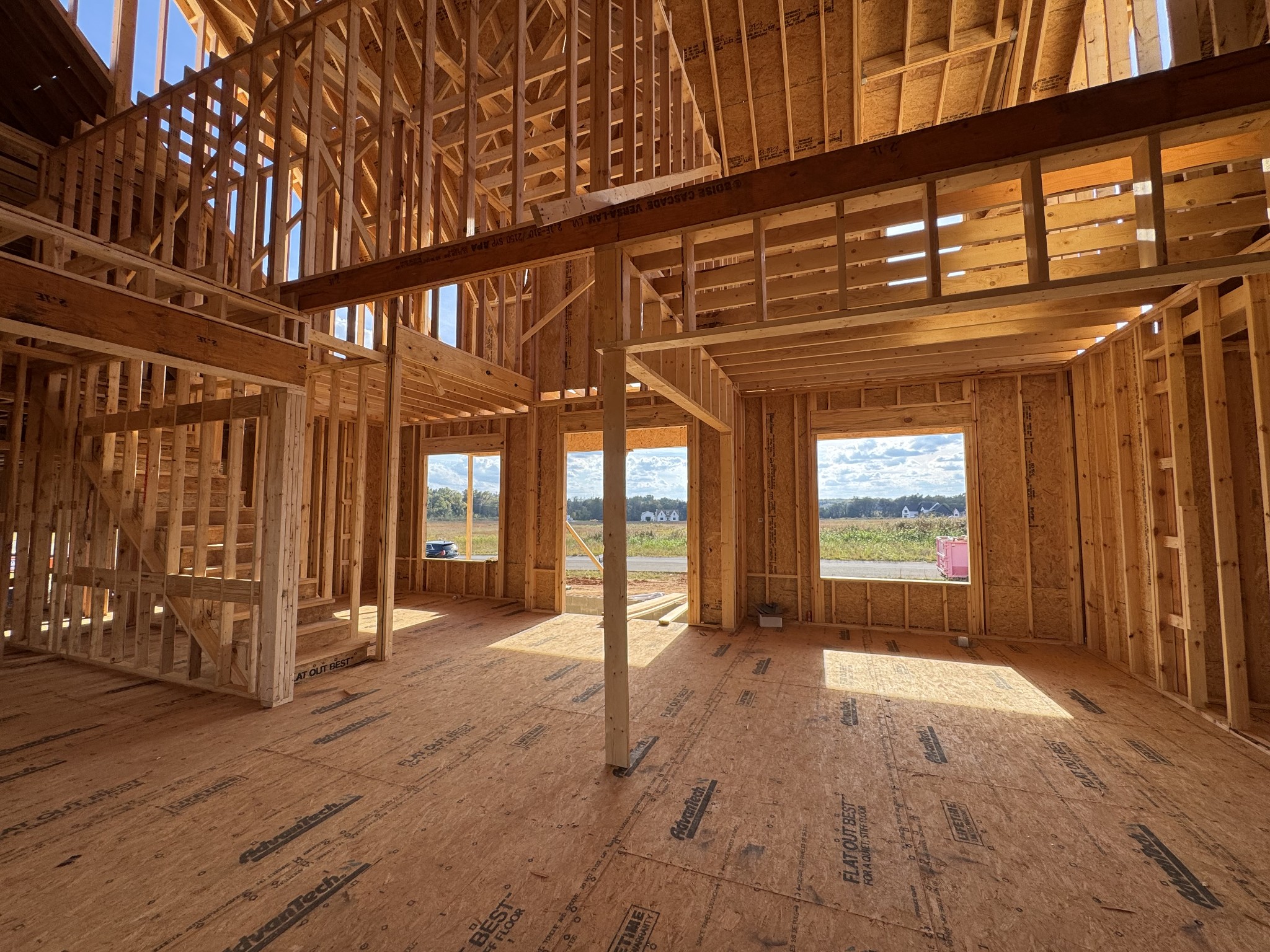 Clarksville, Tennessee 37040, United States, 3 Bedrooms Bedrooms, ,5 BathroomsBathrooms,Residential,Active,213085