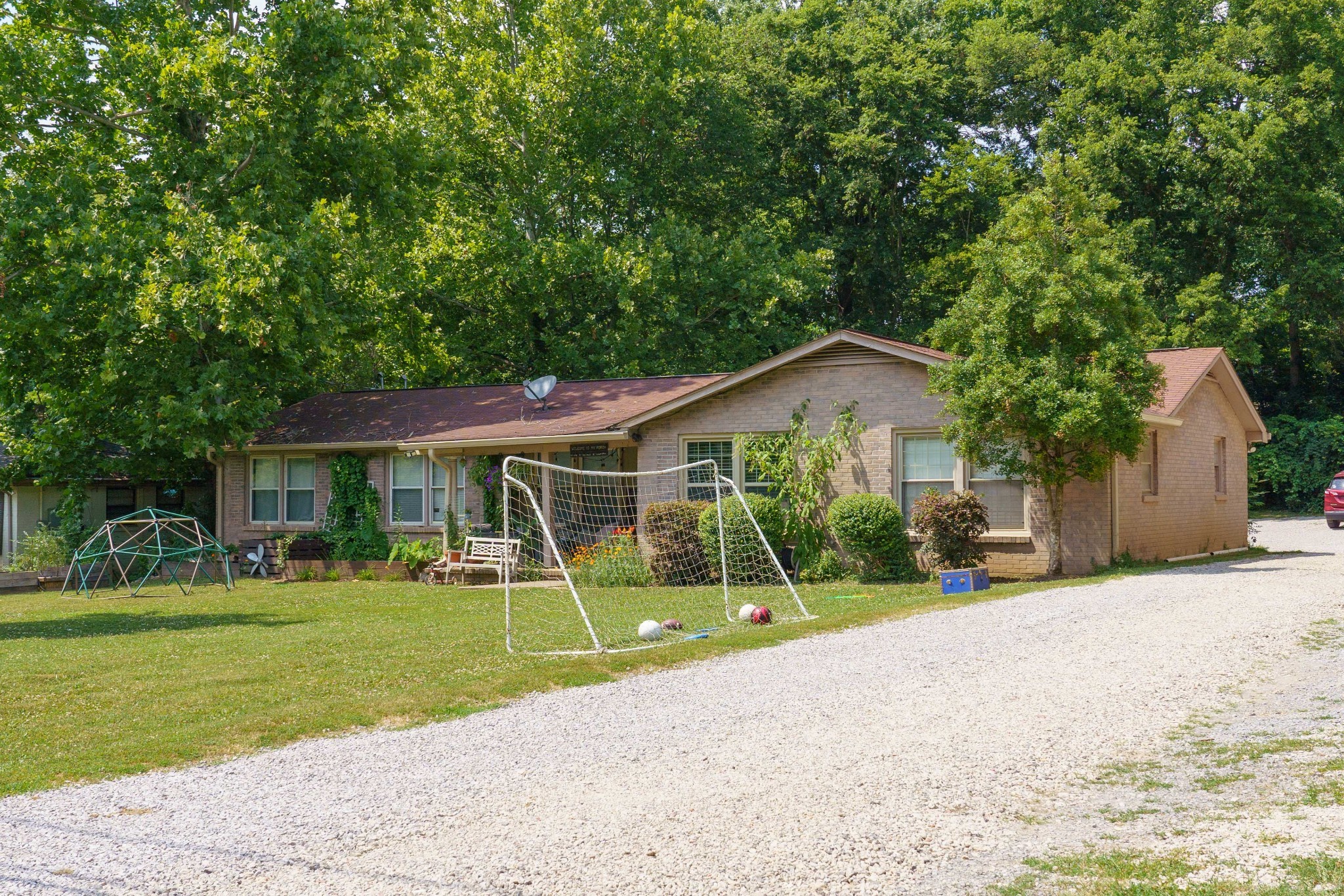 636 Harpeth Bend Dr