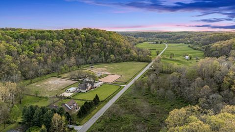 6558 Leipers Creek Road Columbia TN 38401
