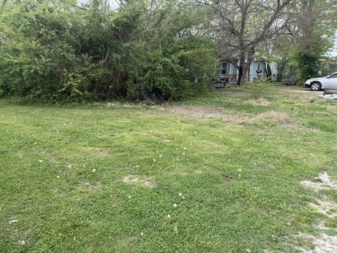 418 N Oak St Hohenwald TN 38462