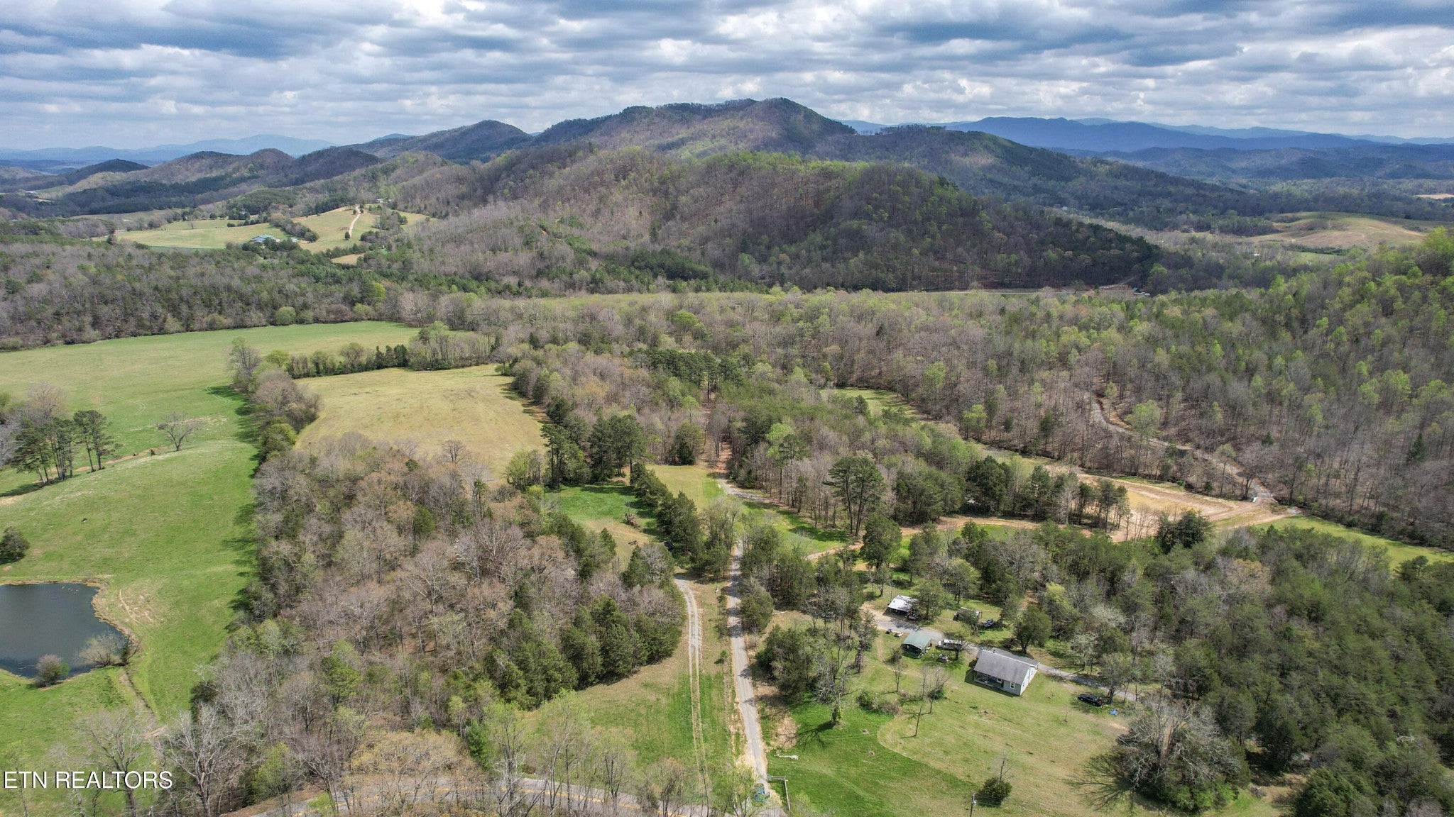 2168 Fairview Rd