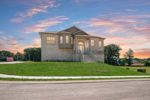 27 Cornerstone Reserves Clarksville TN 37040