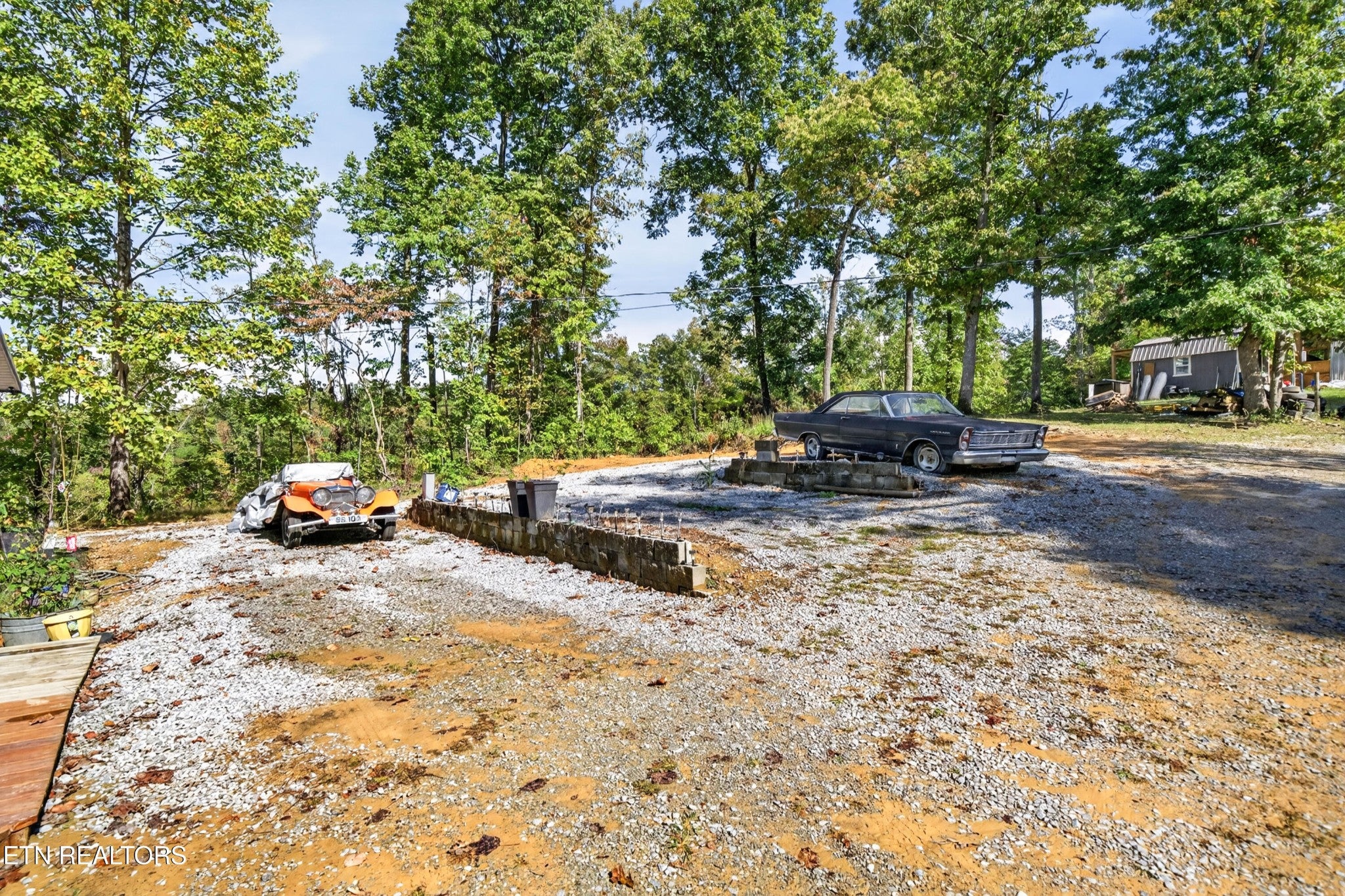 2882 Brewer Rd