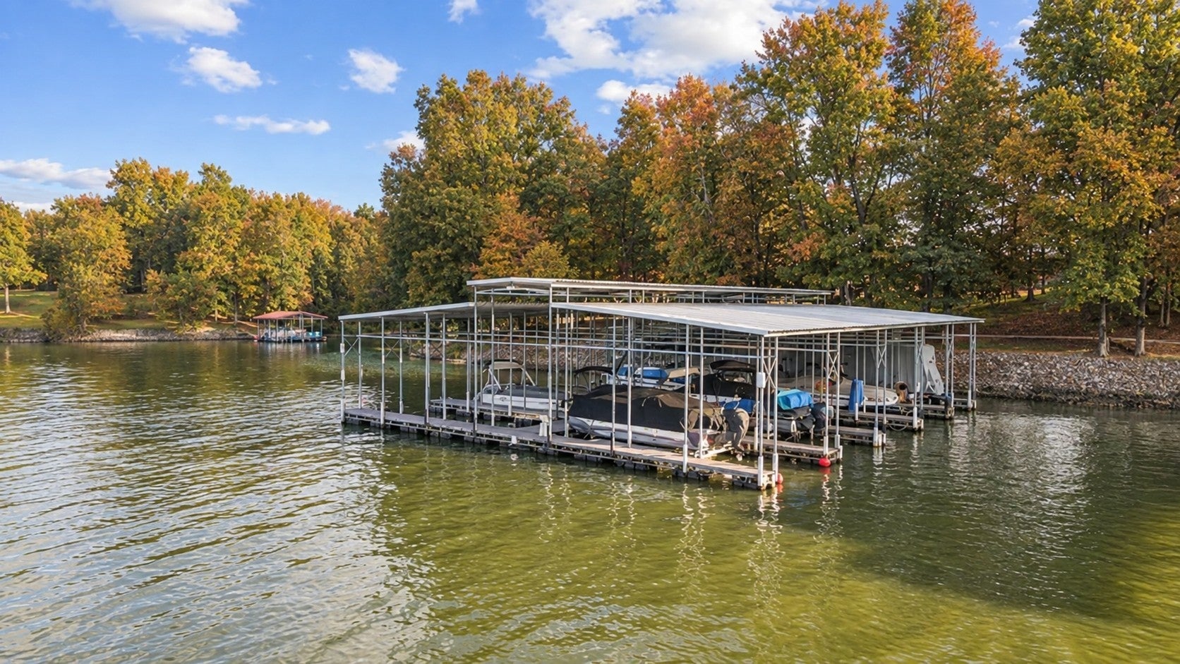 2020 Shoreline Dr