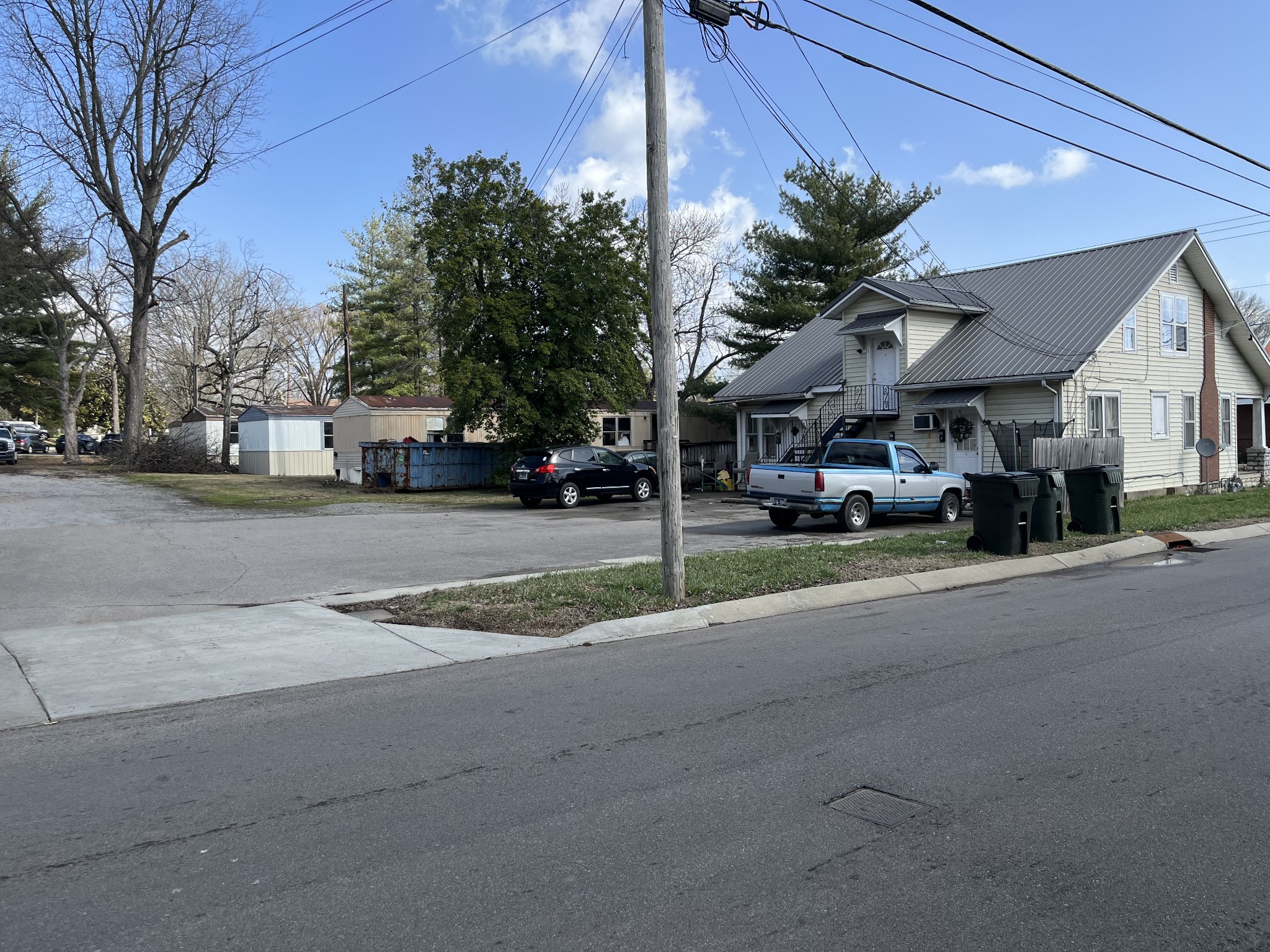 420 N Water Ave