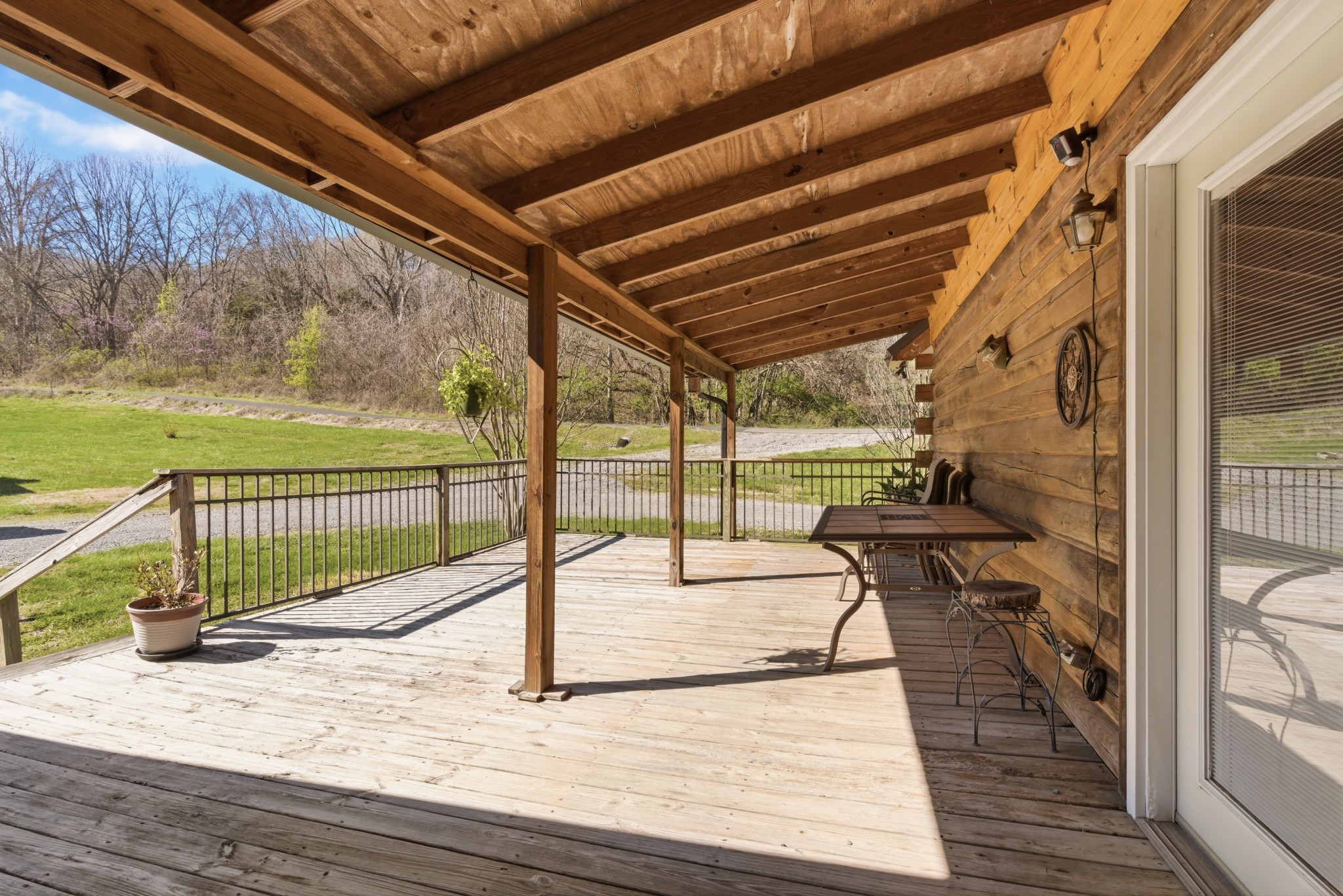 5946 SE Tater Peeler Rd