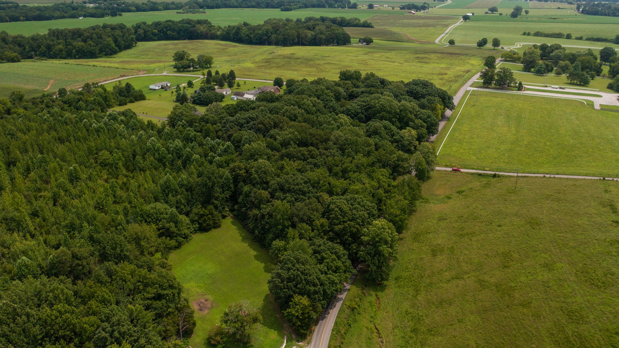 512 N Happy Hollow Rd