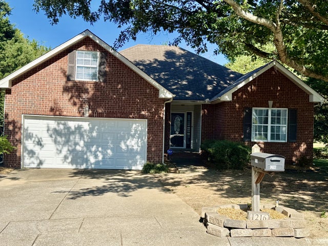 1216 Kristopher Dr