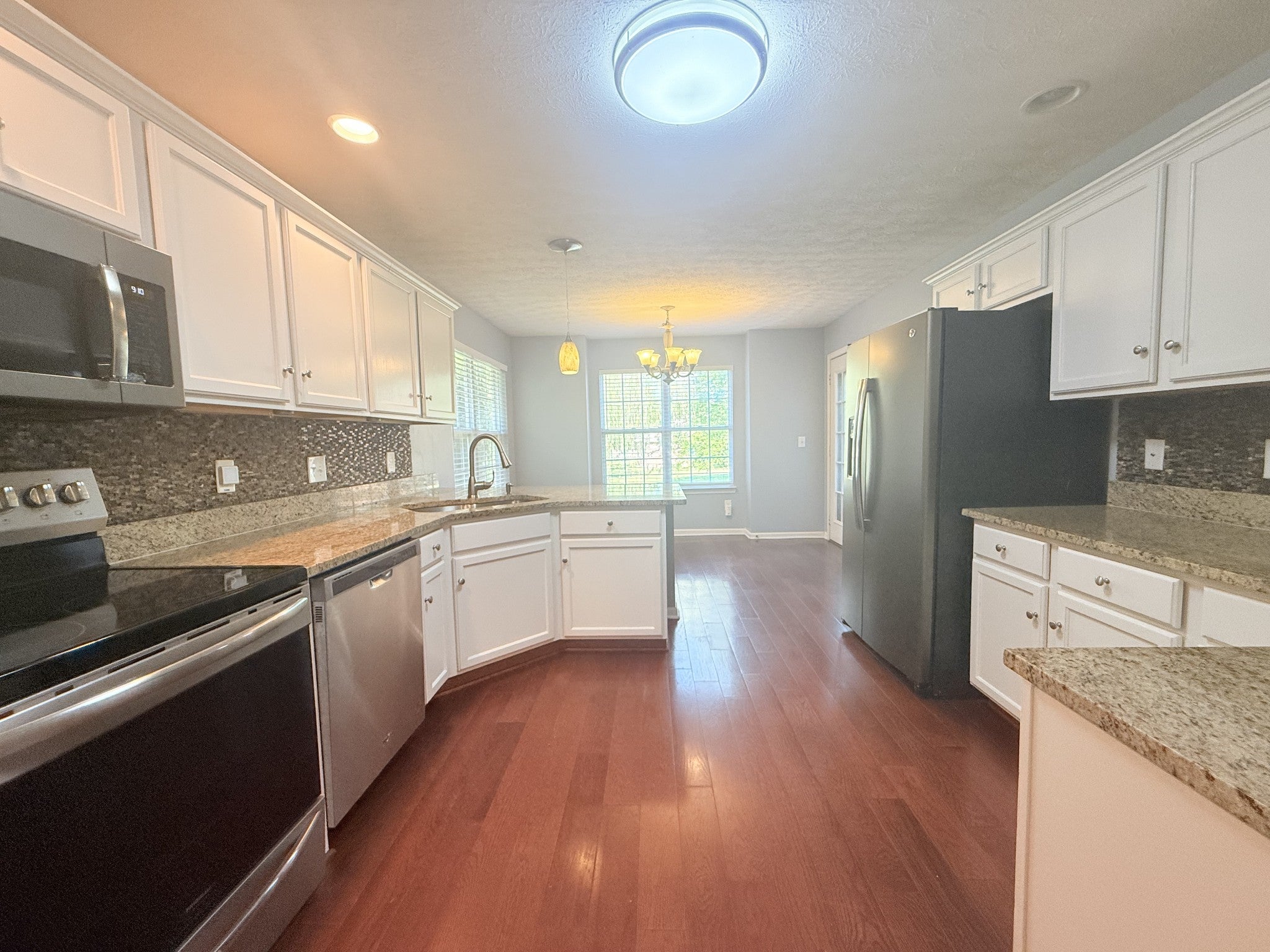 1216 Kristopher Dr - Photo 4
