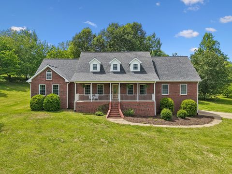 1915 Greenwood Rd Charlotte TN 37036