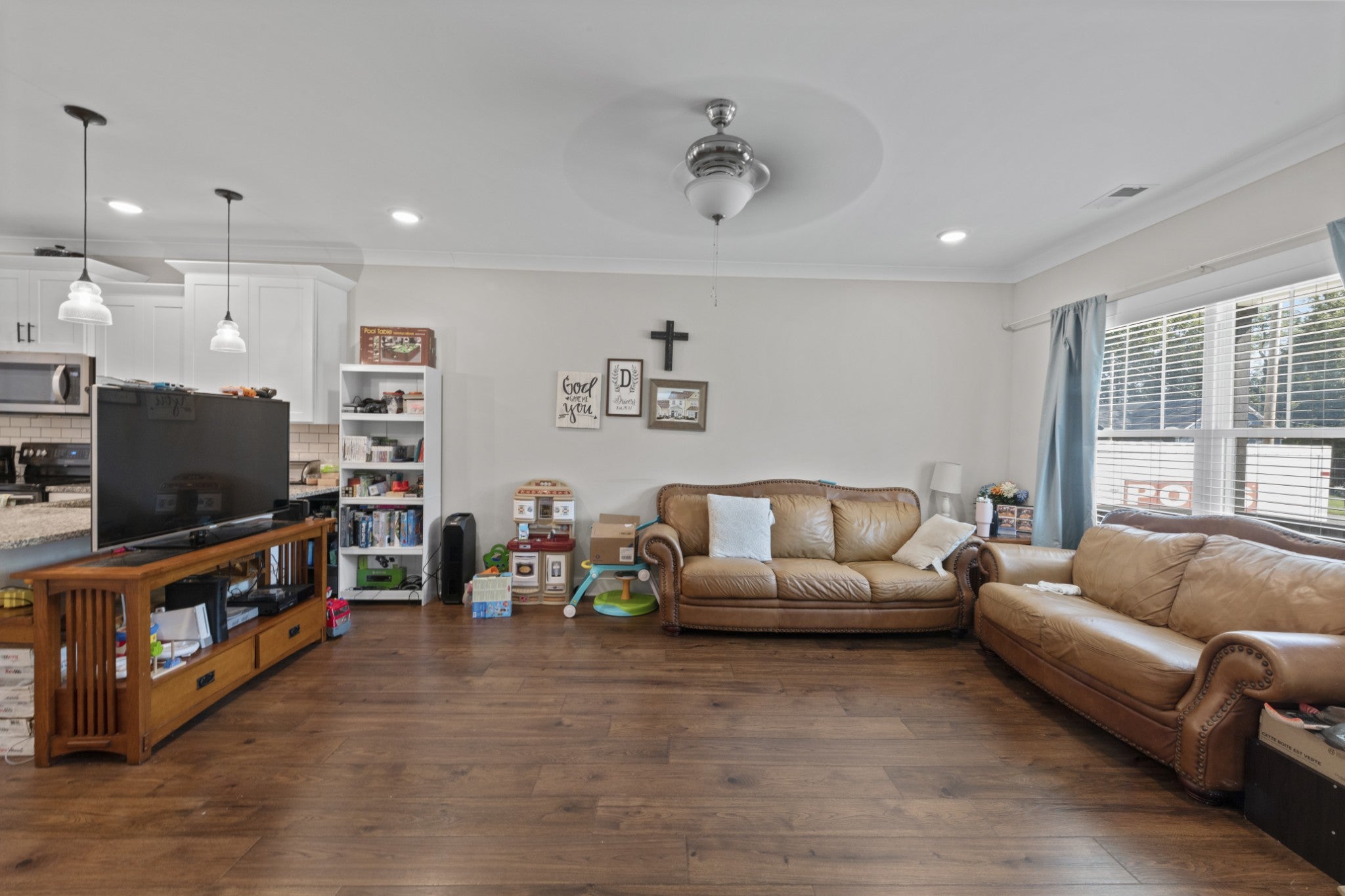 107 Gospel St