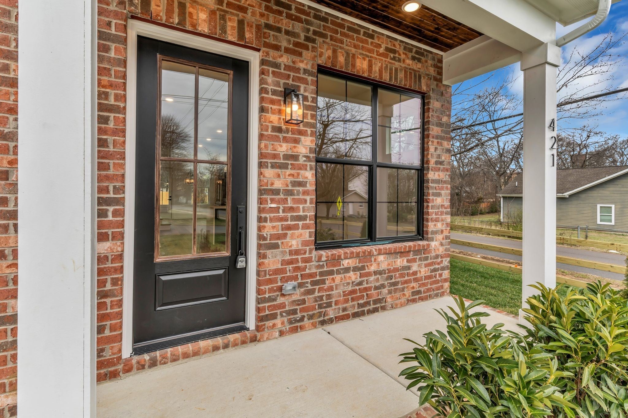725 Idlewild Dr