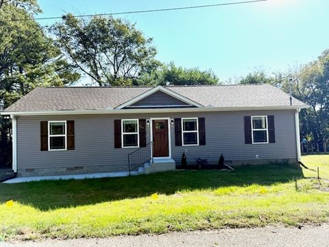 207 Martha St Shelbyville TN 37160