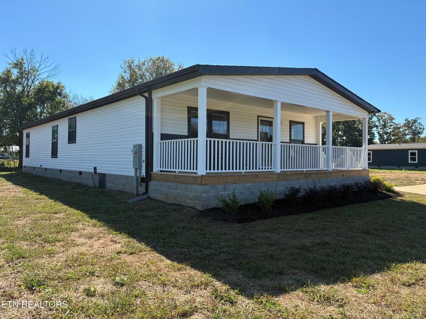 120 Unicoi Gate