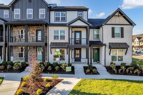 505 Mantes Aly Hendersonville TN 37075