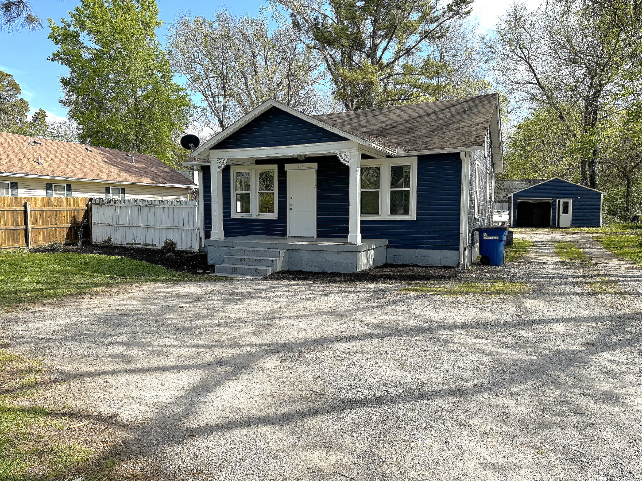 110 Jones Ave