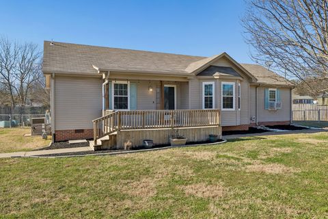 1329 Amberwood Ct Lewisburg TN 37091