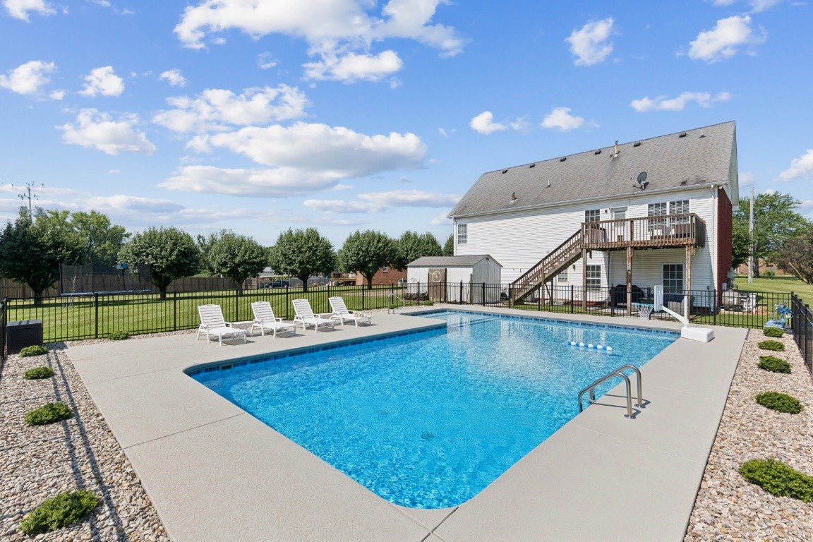 184 Blueberry St