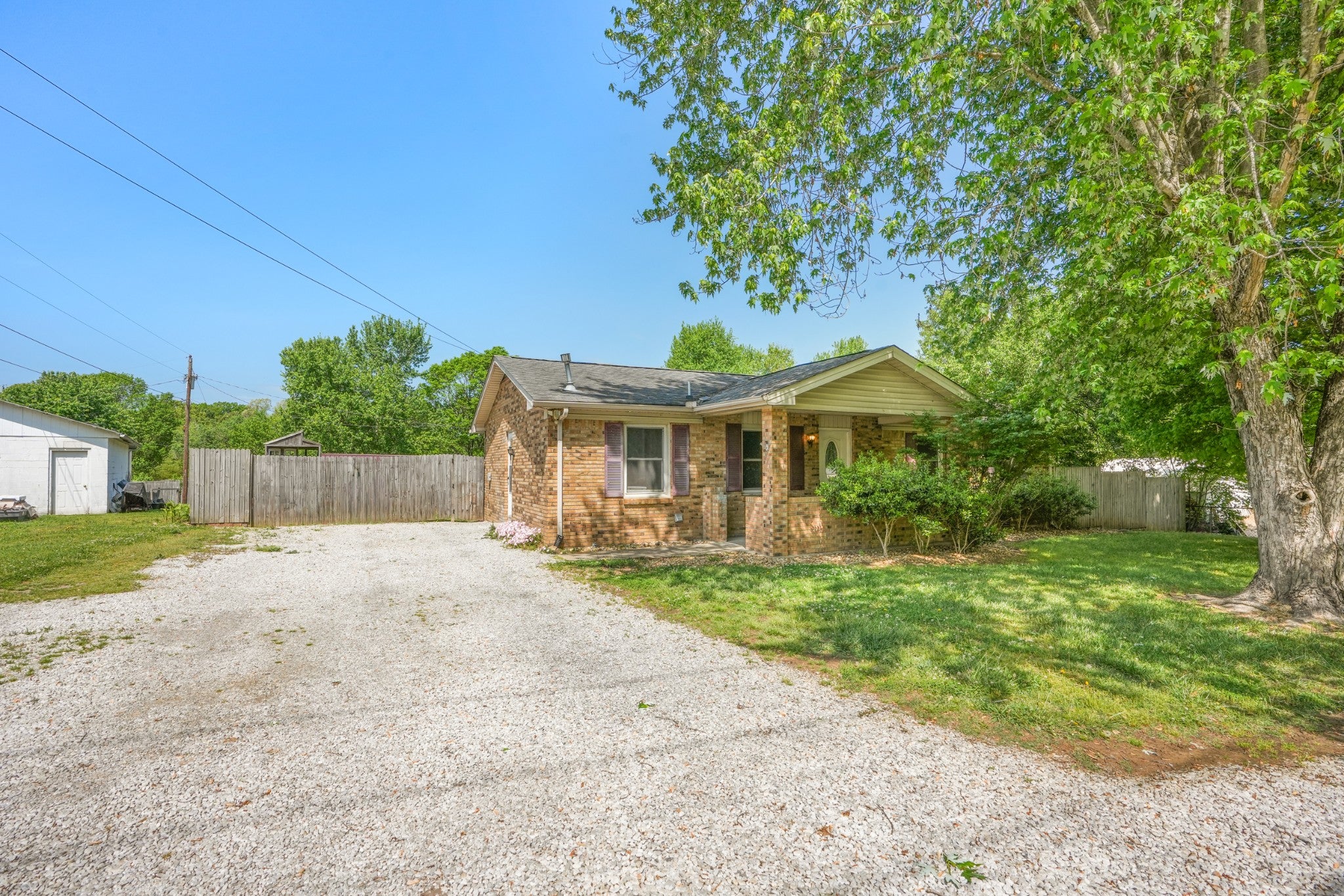 1106 Highway 48 S