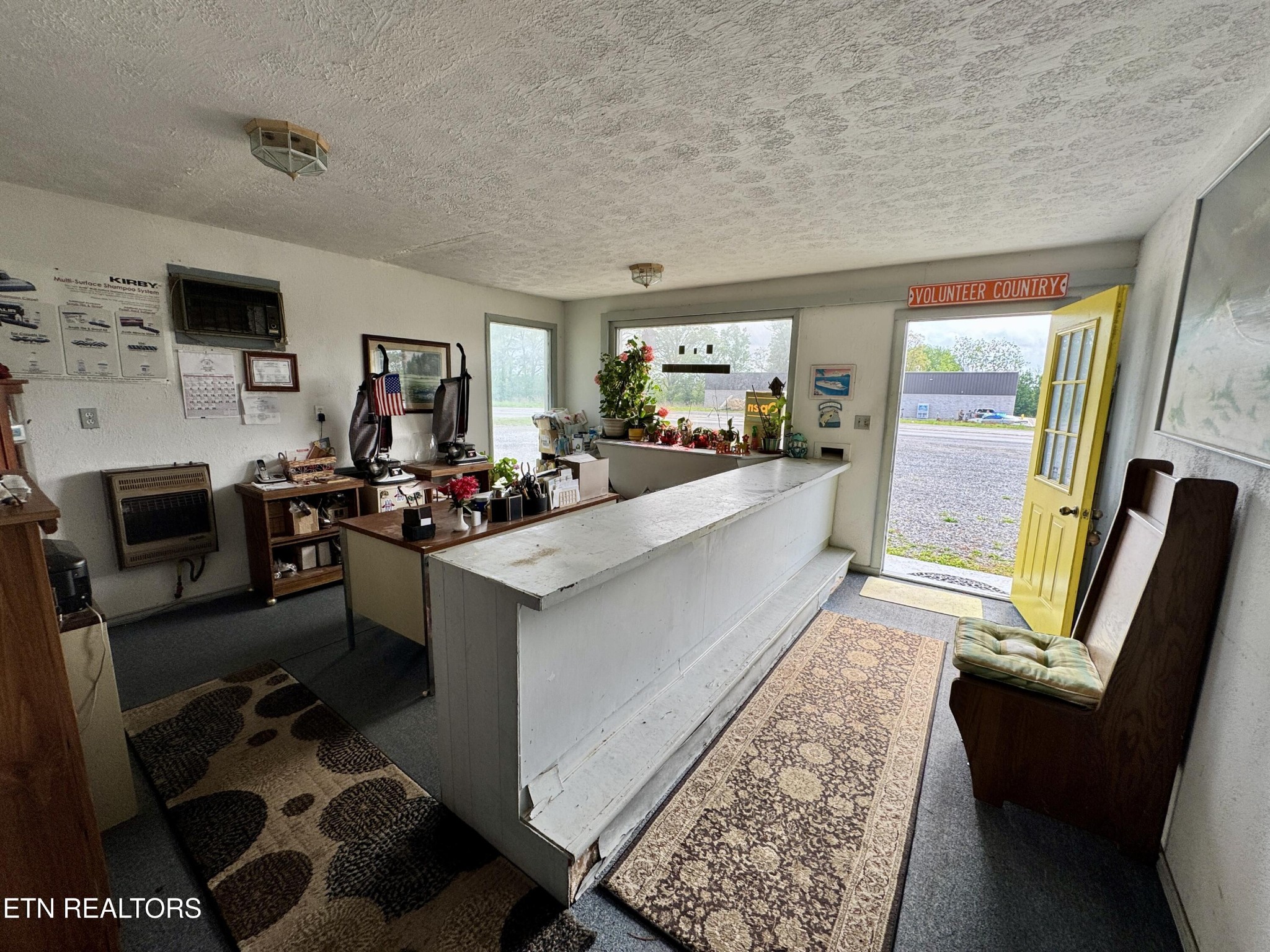 4529 Highway 127 North