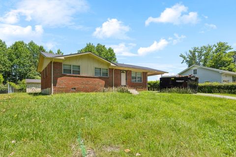 630 Riverside Dr Manchester TN 37355