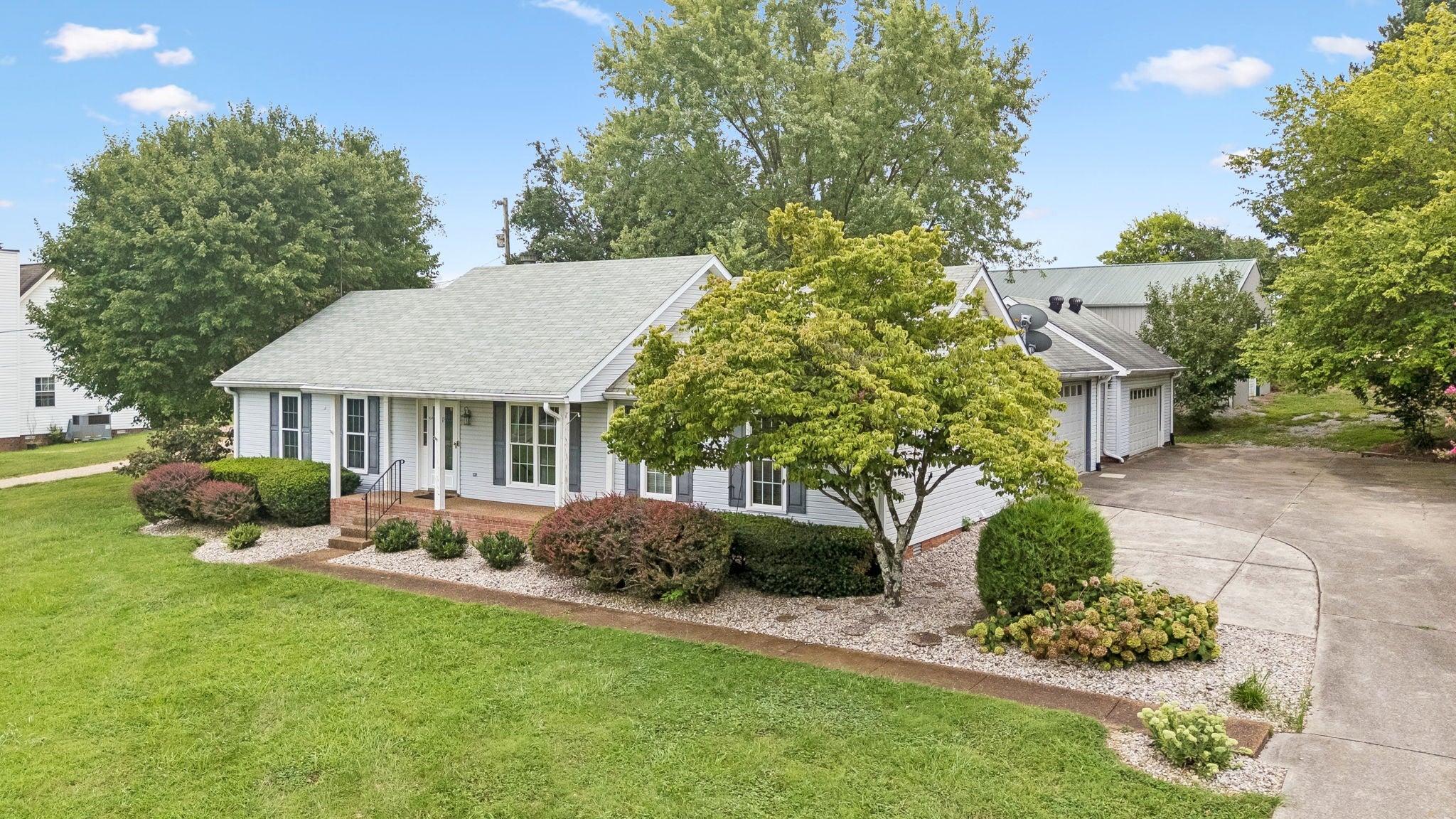 147 Flynn Rd