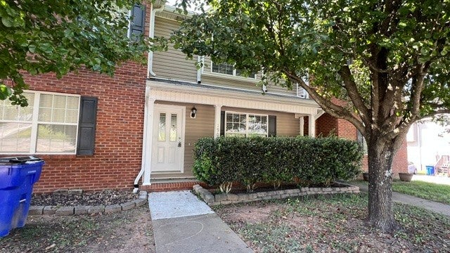 1902 Fletcher Rd NW