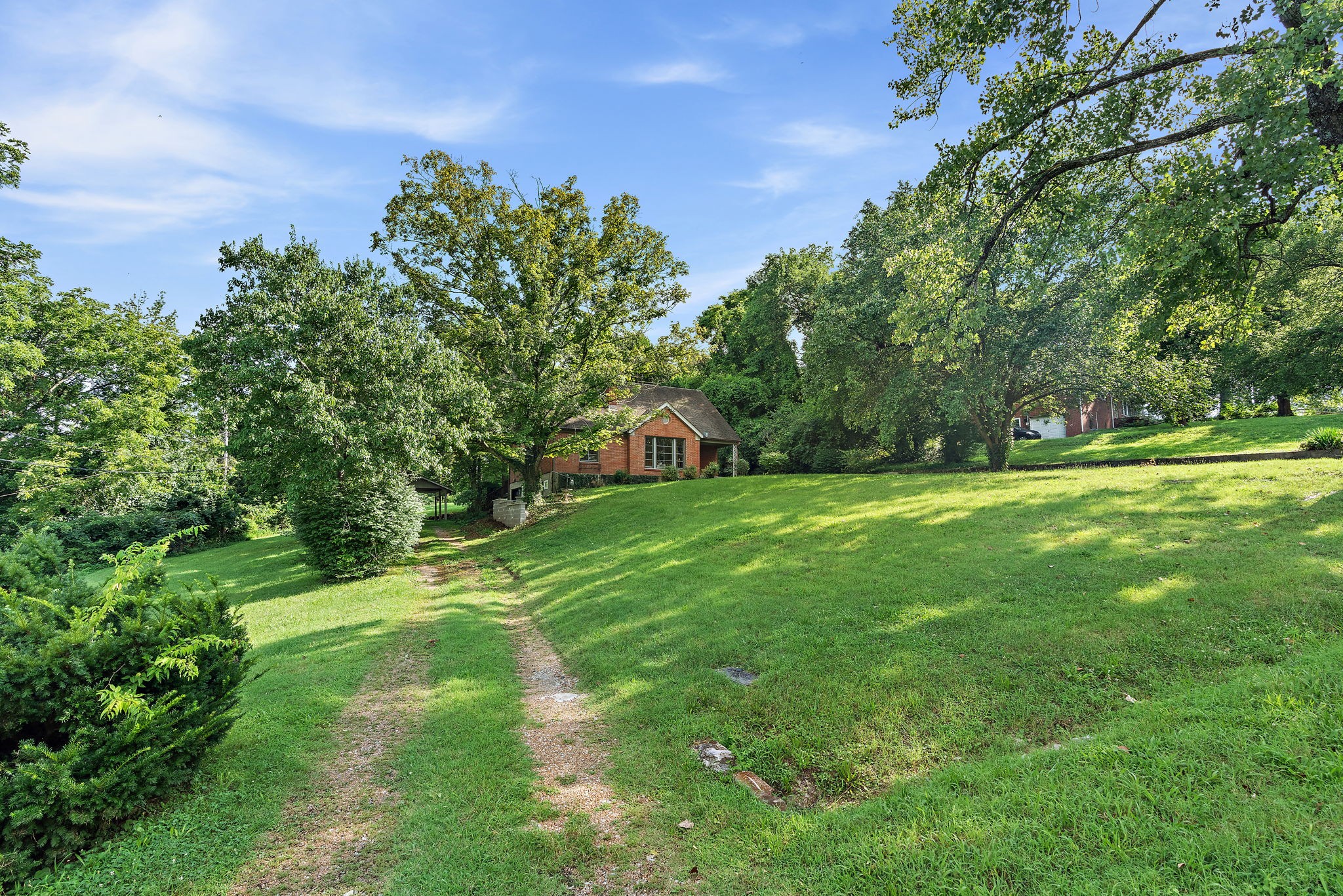 2109 Brookview Dr