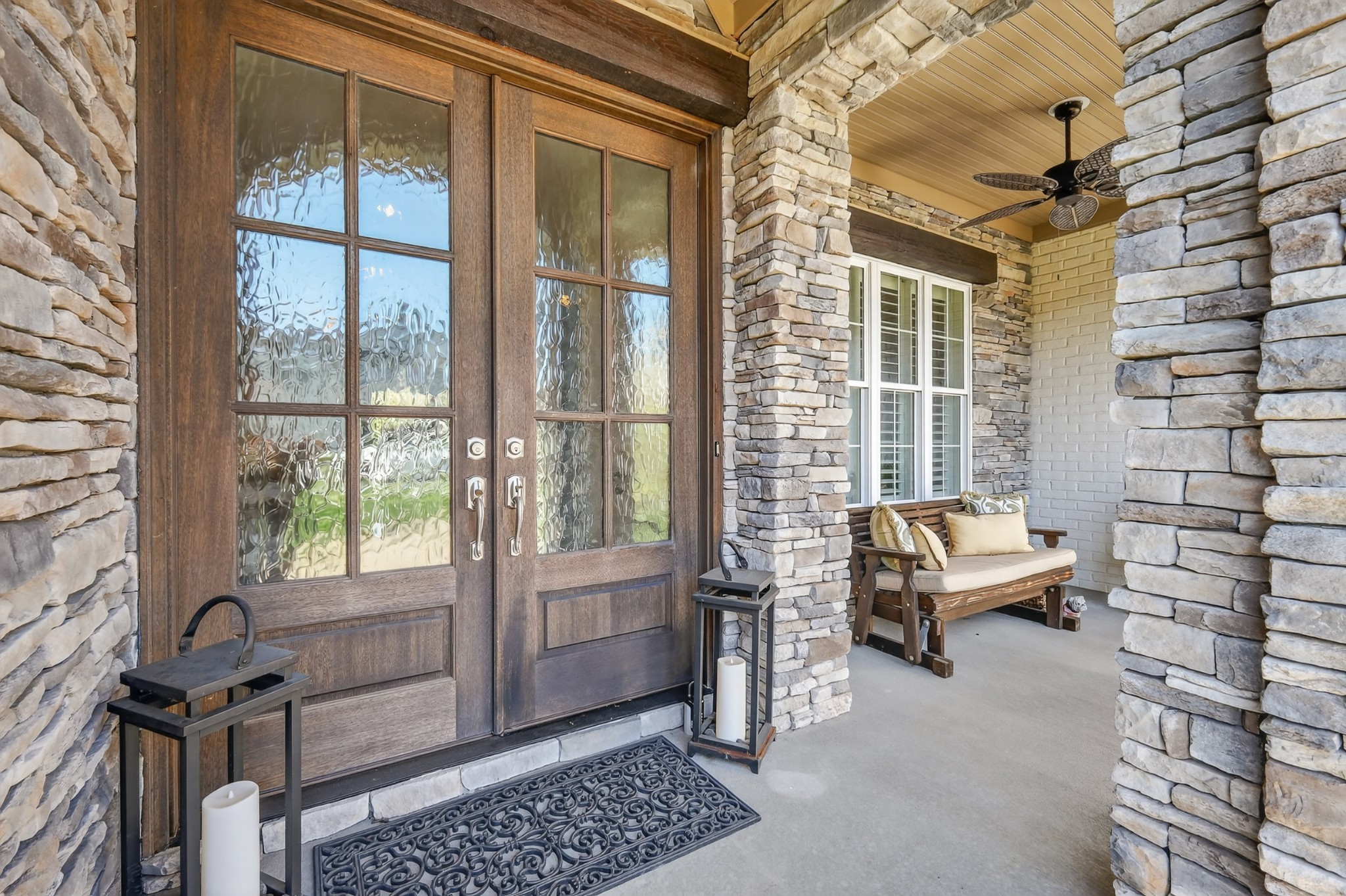 1244 Potter Ln