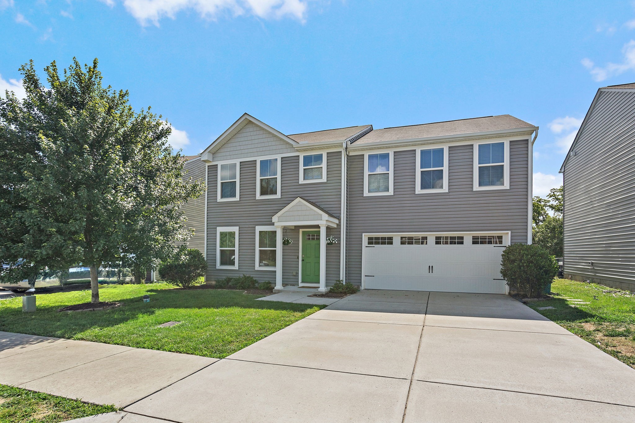 2421 Solomon Ln